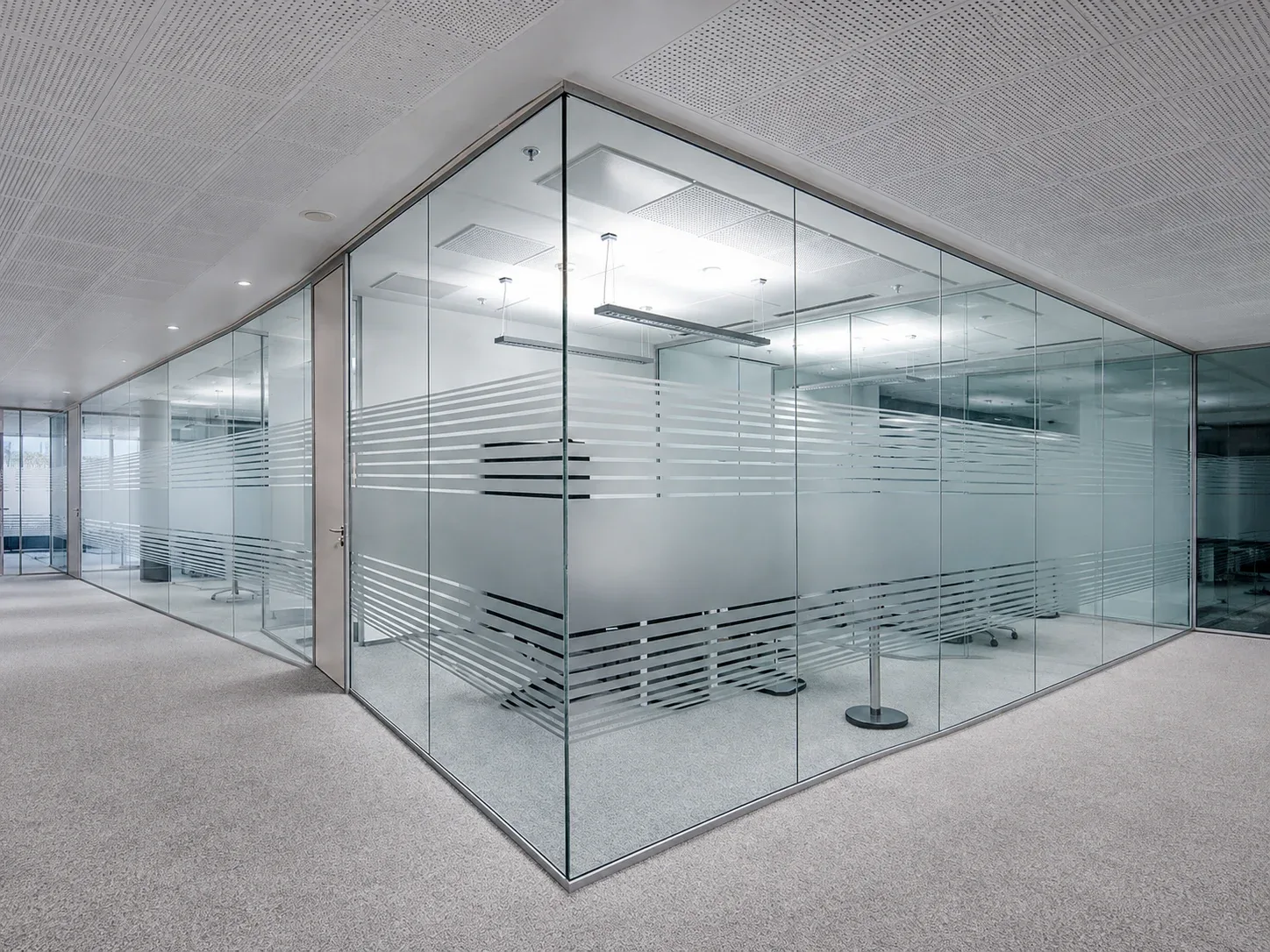Smart & Acoustic Office Glass Partitions